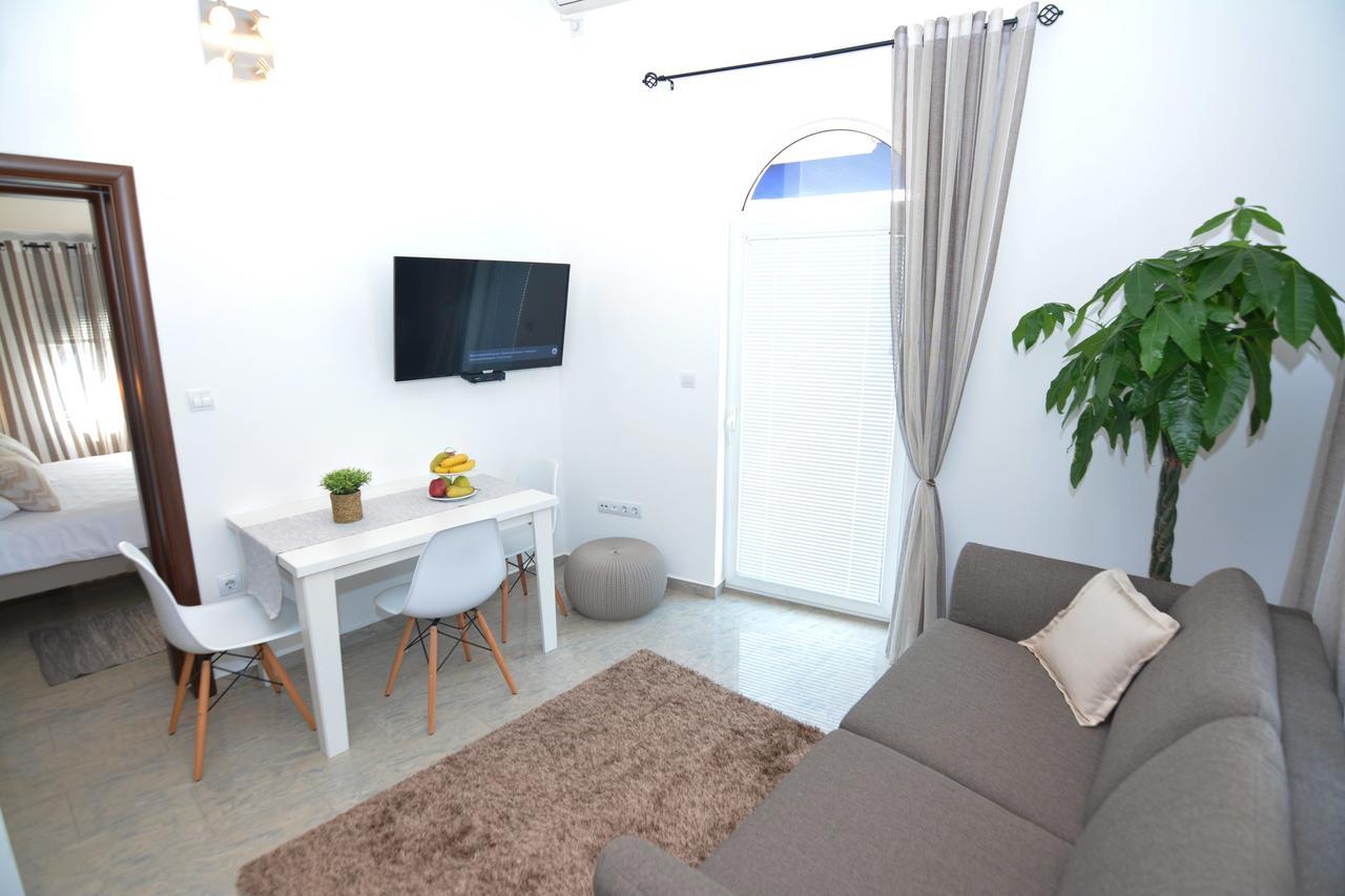 Tropicoco Apartments Tivat Exterior foto